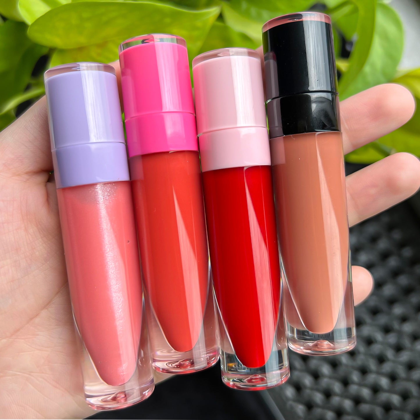 Simple Round Lip Gloss Tubes with Multi-Colored Caps in Purple, Pink, Hot Pink, and Black, P157 Series