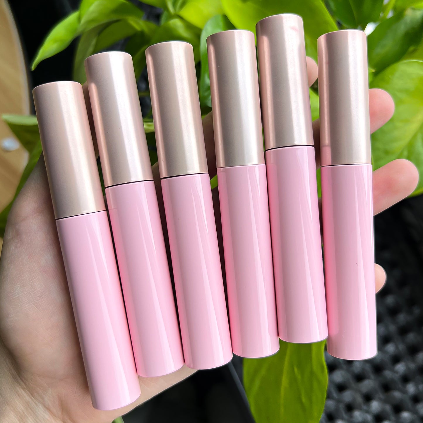 Pink Tube Mascara with Rose Gold Cap, P237