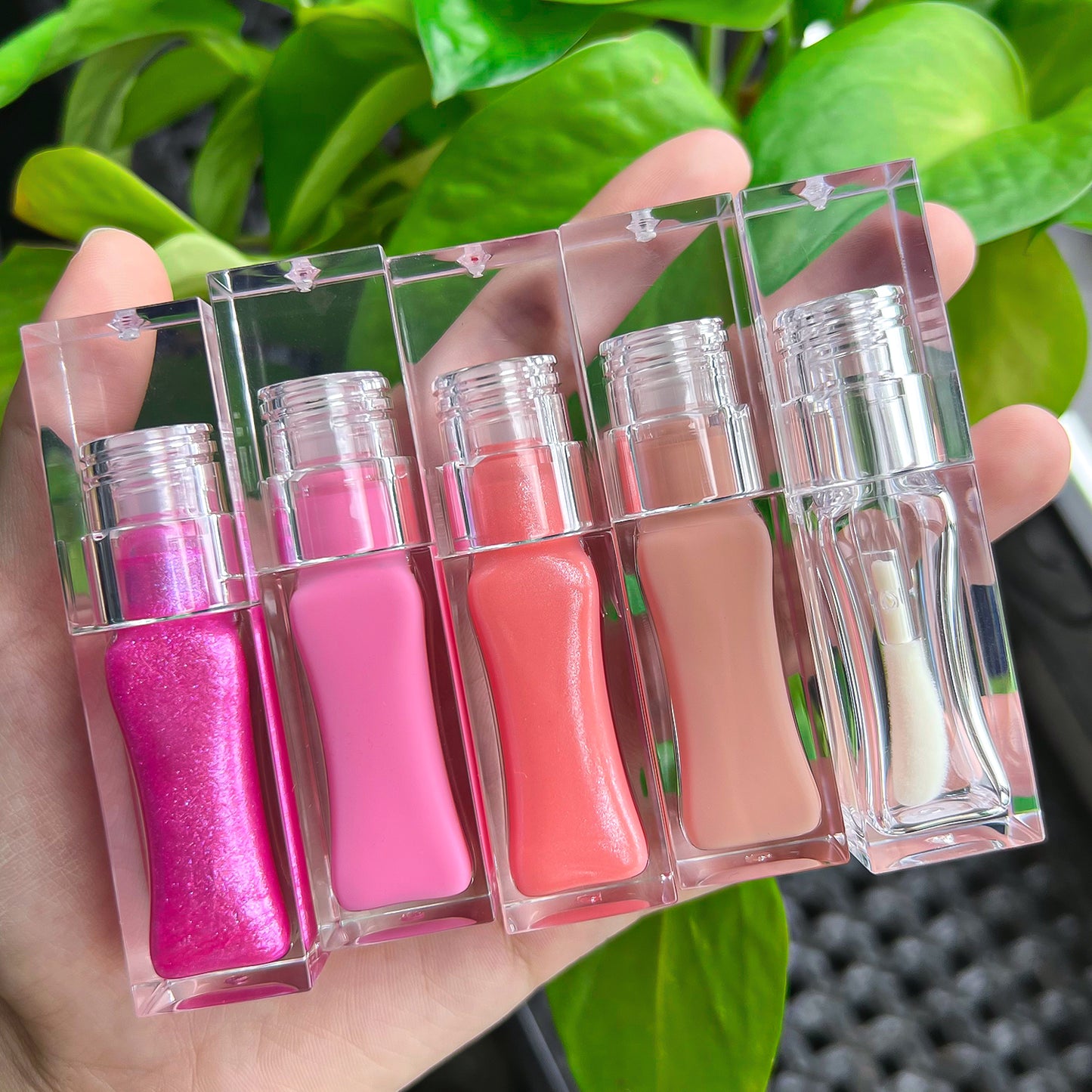 Elegant Crystal Clear Square Lip Gloss with Vibrant Colors and Soft Finish, P238