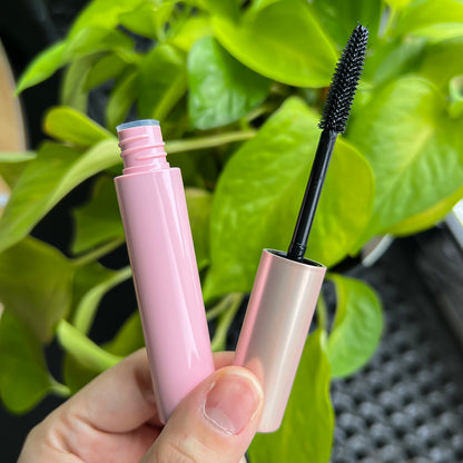 Pink Tube Mascara with Rose Gold Cap, P237