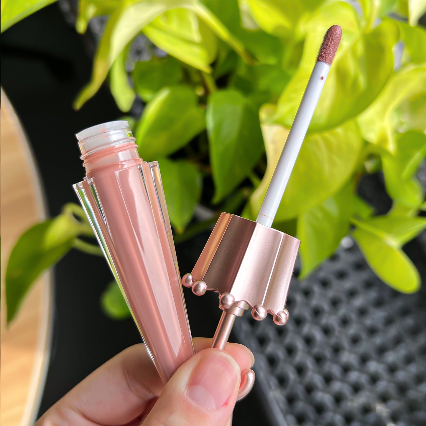 Unique Umbrella-Shaped Lip Gloss, P147